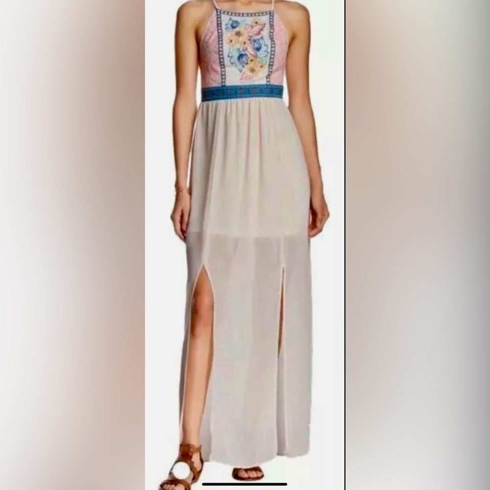 Flying Tomato Embroidered Floral Maxi Dress with 2 Front Slits, Size X-Small